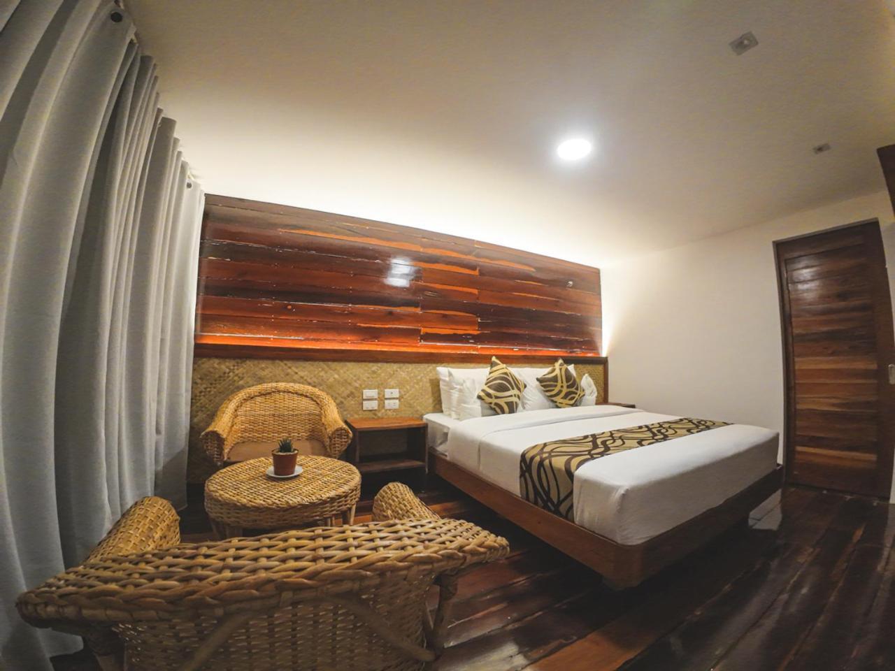 Cogon Tropical Resort جنرال لونا المظهر الخارجي الصورة